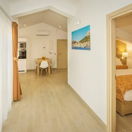 Residence Mediterraneo Baska  Exterior photo