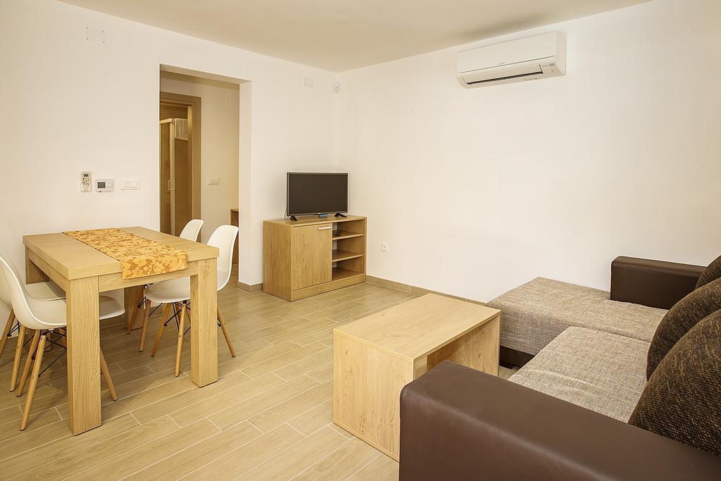 Apartment Mediterraneo *